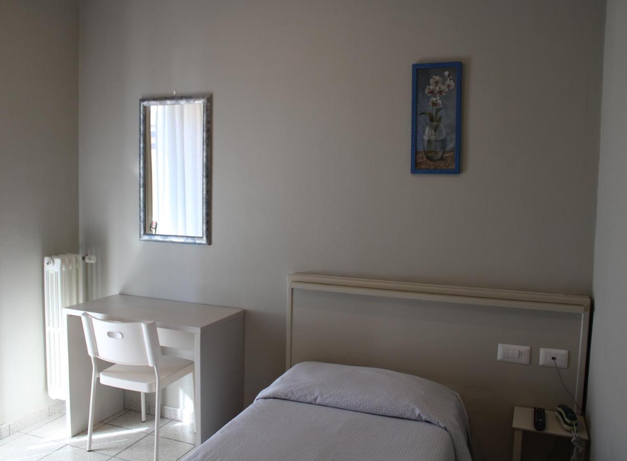 Hotel Delfina Signa Zewnętrze zdjęcie
