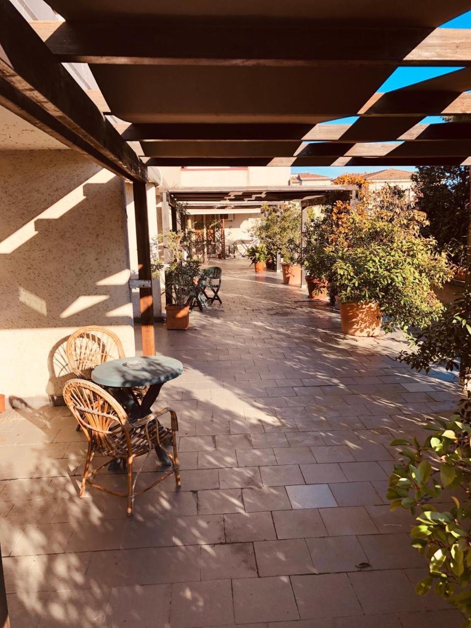 Hotel Delfina Signa Zewnętrze zdjęcie